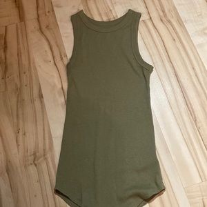 Target tank top(green)